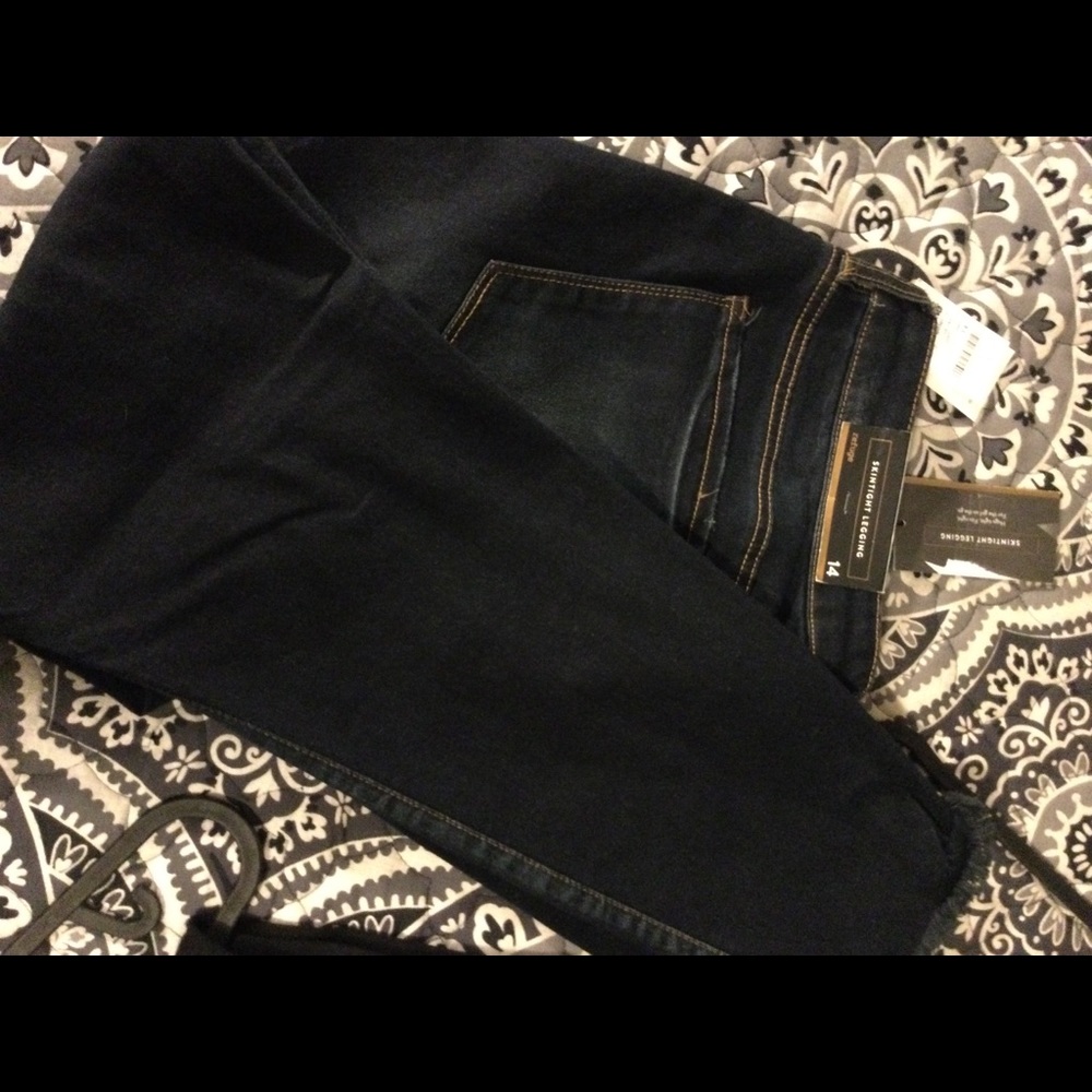 REFUGE SKINTIGHT LEGGINGS